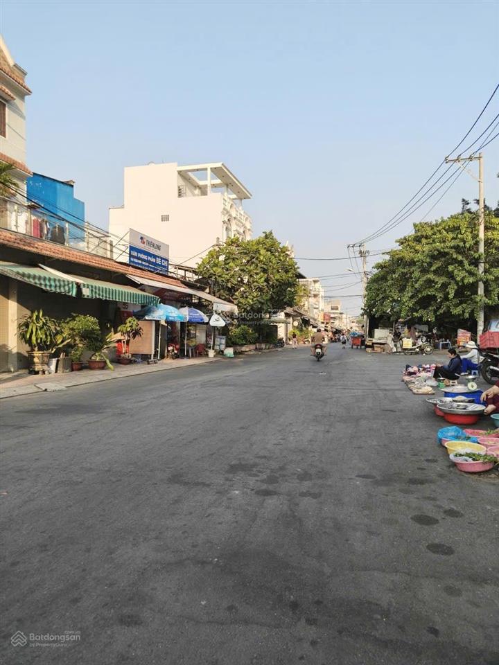 Bán nhà mặt tiền quận 8 mai hắc đế, p15 6,15x15,5m sổ riêng 3 tấm 4 phòng 7,2 tỷ kinh doanh tốt