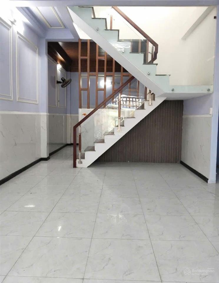 Bán nhà mặt tiền q8  mai hắc đế, p15, 6,2x15,5m sổ riêng 3 tấm 4 phòng 68 tr/m2 kinh doanh