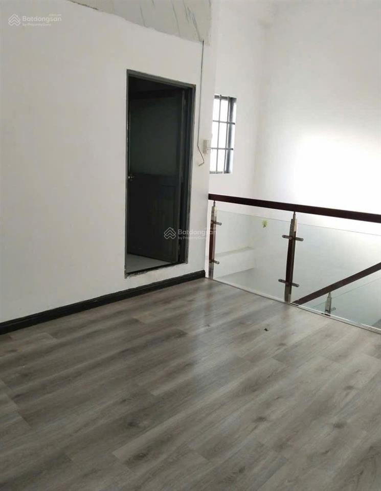 Bán nhà mặt tiền q8  mai hắc đế, p15, 6,2x15,5m sổ riêng 3 tấm 4 phòng 68 tr/m2 kinh doanh