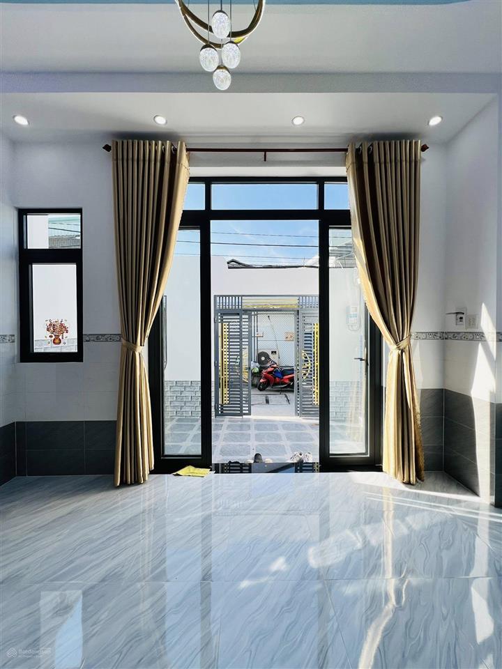 Bán cắt lỗ nhà cấp 4  82,8m²  gần chợ bình chánh  giá 735 triệu