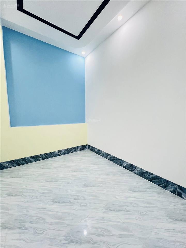 Bán cắt lỗ nhà cấp 4  82,8m²  gần chợ bình chánh  giá 735 triệu