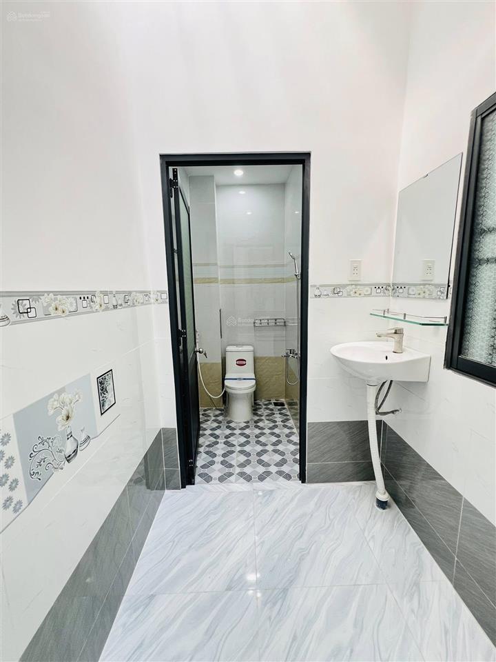 Bán cắt lỗ nhà cấp 4  82,8m²  gần chợ bình chánh  giá 735 triệu