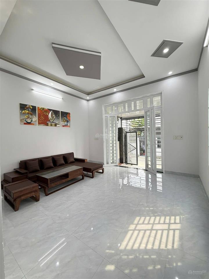 Chính chủ bán nhà cấp 4 (4x20m) đường võ văn vân, bình chánh