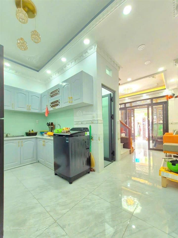 Chủ vỡ nợ thanh lý nhà mặt tiền hướng ra chợ đệm  95m² giá 1 tỷ 070 triệu