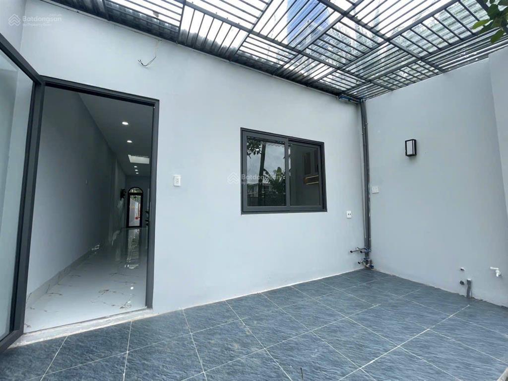 Thanh lý cắt lỗ nhà cấp 4 mặt tiền đường gần ubnd xã hưng long bình chánh  giá 890tr