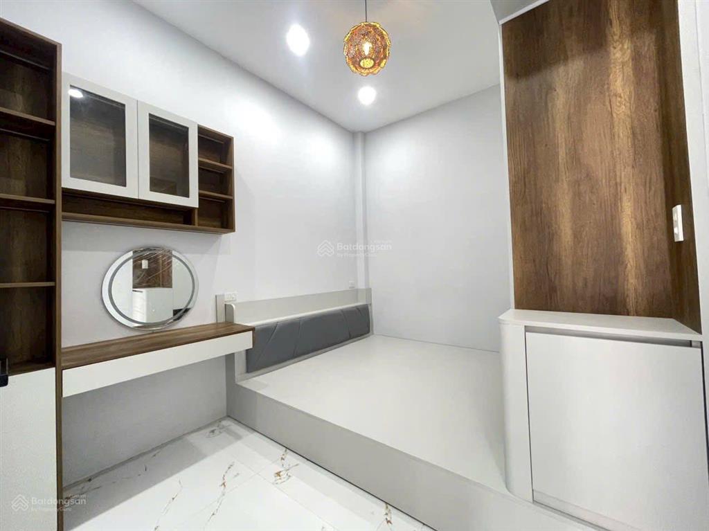 Thanh lý cắt lỗ nhà cấp 4 mặt tiền đường gần ubnd xã hưng long bình chánh  giá 890tr
