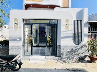 Bán nhà cấp 4  5x16m sổ hồng riêng  gần chợ bình chánh giá 900 triệu