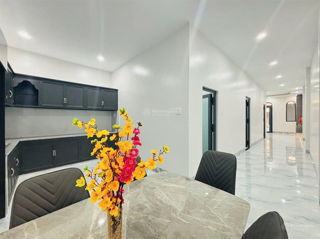 Chủ cần bán nhà cấp 4  5x20m  gần chợ bà lát bình chánh 810 triệu