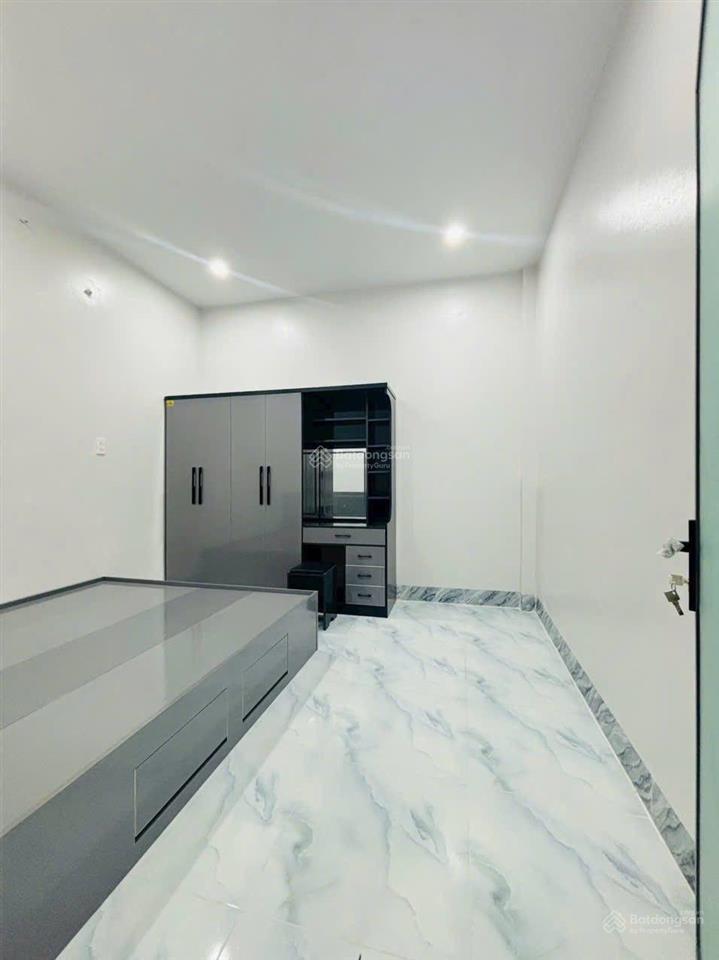 Chủ cần bán nhà cấp 4  5x20m  gần chợ bà lát bình chánh 810 triệu