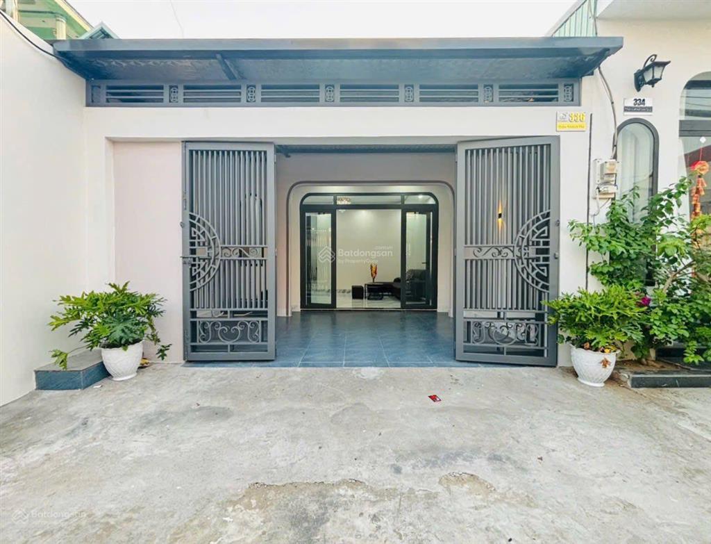 Chủ cần bán nhà cấp 4  5x20m  gần chợ bà lát bình chánh 810 triệu
