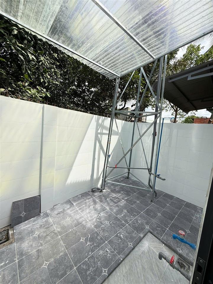 Chính chủ bán nhà cấp 4 để xoay vốn làm ăn  gần chợ cầu xáng bình chánh 800 triệu