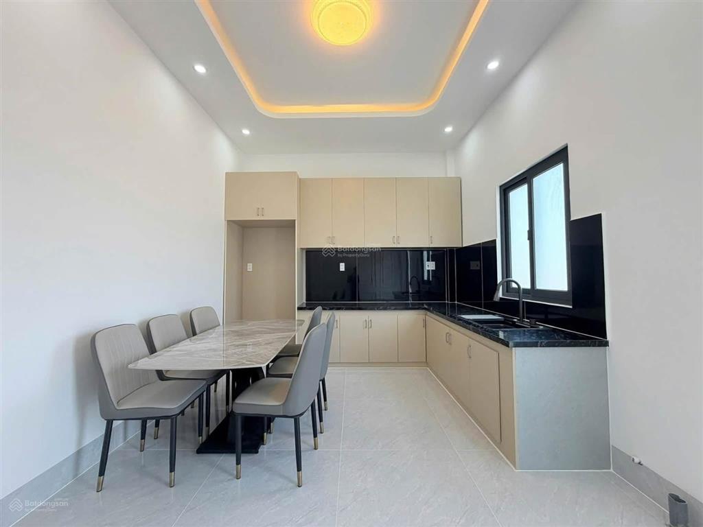 Bán nhanh nhà cấp 4 gần công viên bình chánh (sổ hồng riêng) giá 790 triệu