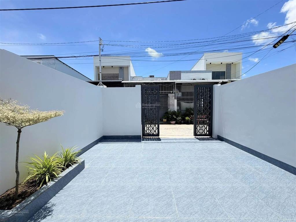 Bán nhanh nhà cấp 4 gần công viên bình chánh (sổ hồng riêng) giá 790 triệu