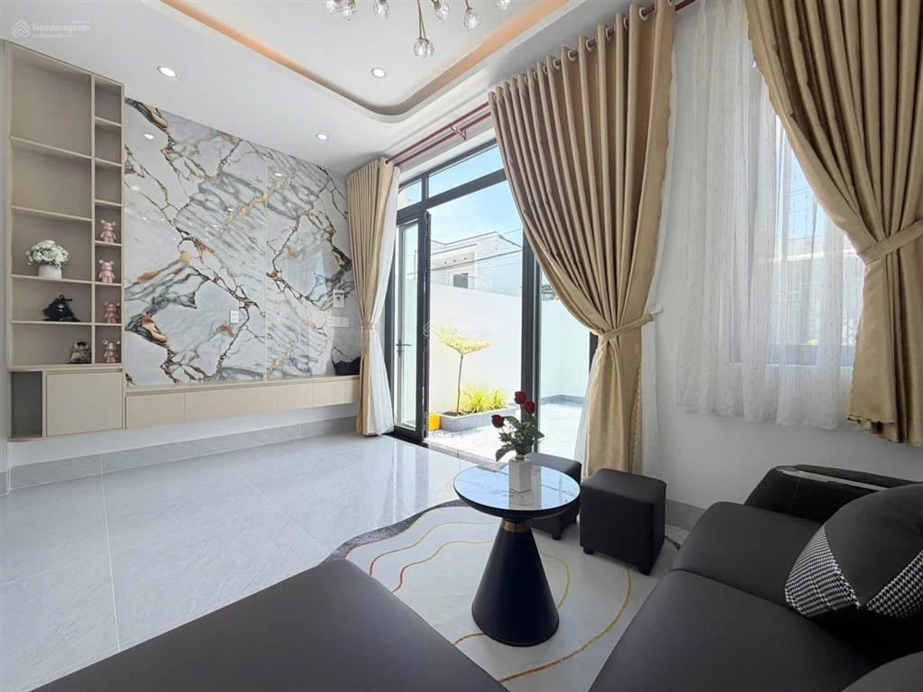 Bán nhanh nhà cấp 4 gần công viên bình chánh (sổ hồng riêng) giá 790 triệu