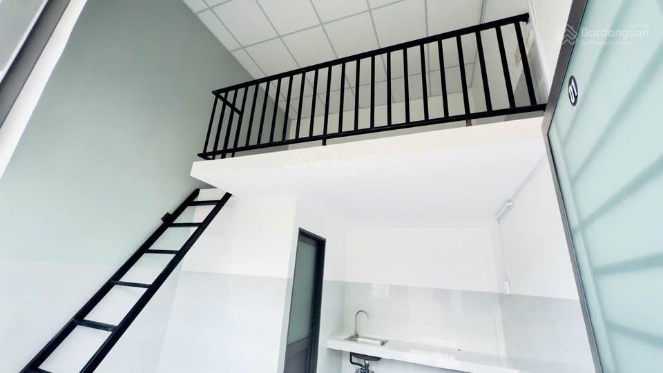 Chủ kẹt tiền cần bán dãy trọ 8 phòng  giáp gần kcn tân tạo  giá 1 tỷ 100tr