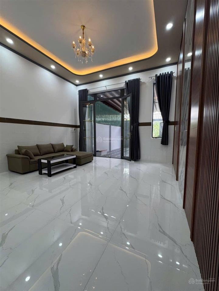 Gia đình cần bán thanh lý nhà cấp 4  gần chợ thuận đạt bình chánh giá 790 triệu