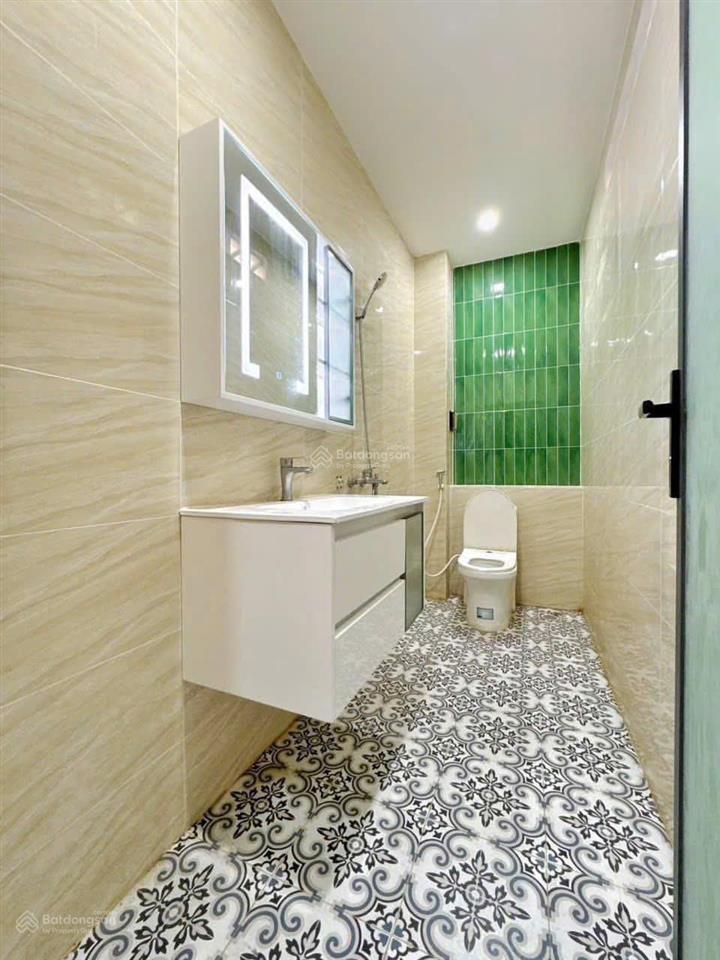 Thanh lý nhà 1 trệt 1 lầu (5x19m) gần chợ tạm bình hưng bình chánh giá 1 tỷ 050 triệu