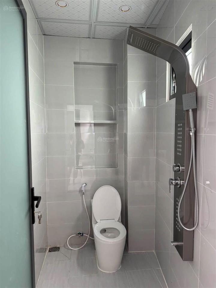 Chính chủ cần thanh lý nhà 1 trệt 1 lầu siêu đẹp ngay kdc gia hòa  gần bến xe quận 8 !