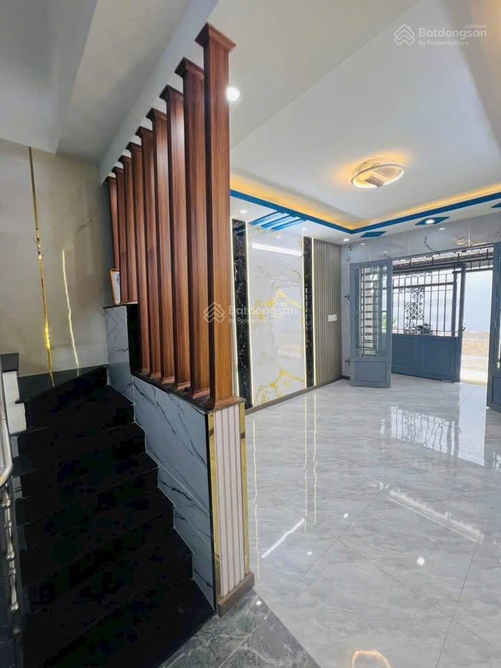 Bán thanh lý cắt lỗ nhà 1t1l  5x16m  gần đường hồ ngọc lãm bình tân giá 835 triệu