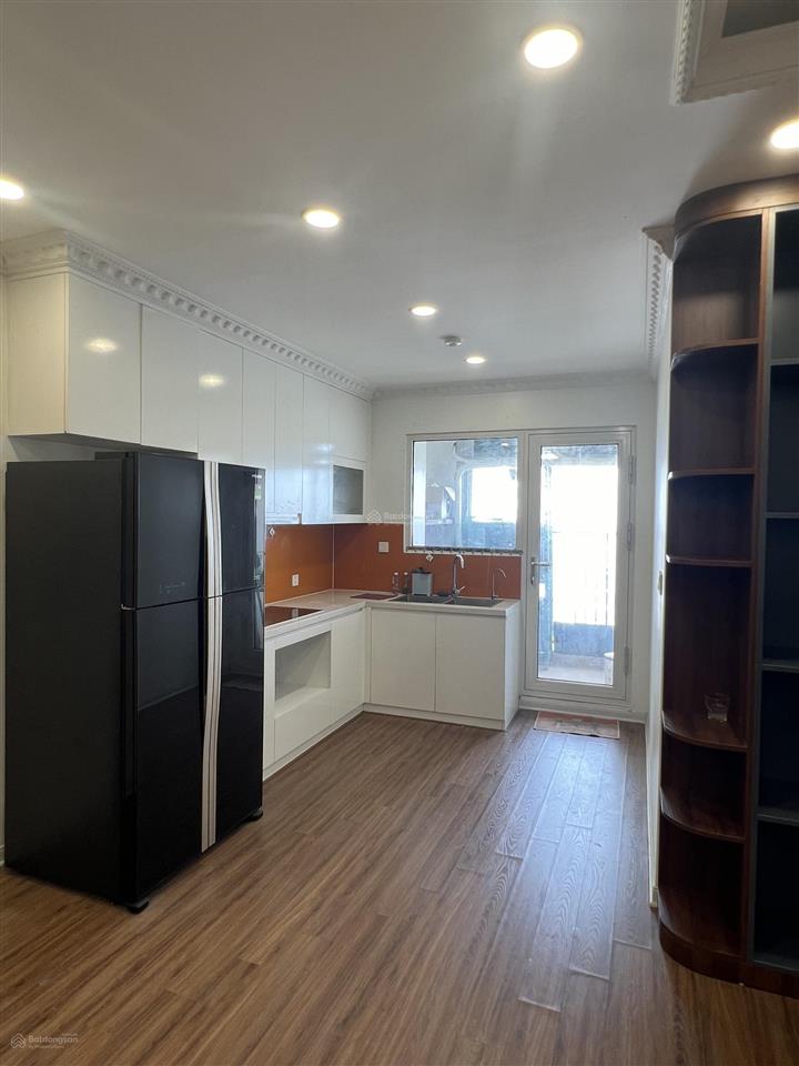 Bán gấp căn hộ 98,6m toà river 3 phòng ngủ ,vị trí căn góc toà nhà ,view sông giá5,9tỷ .