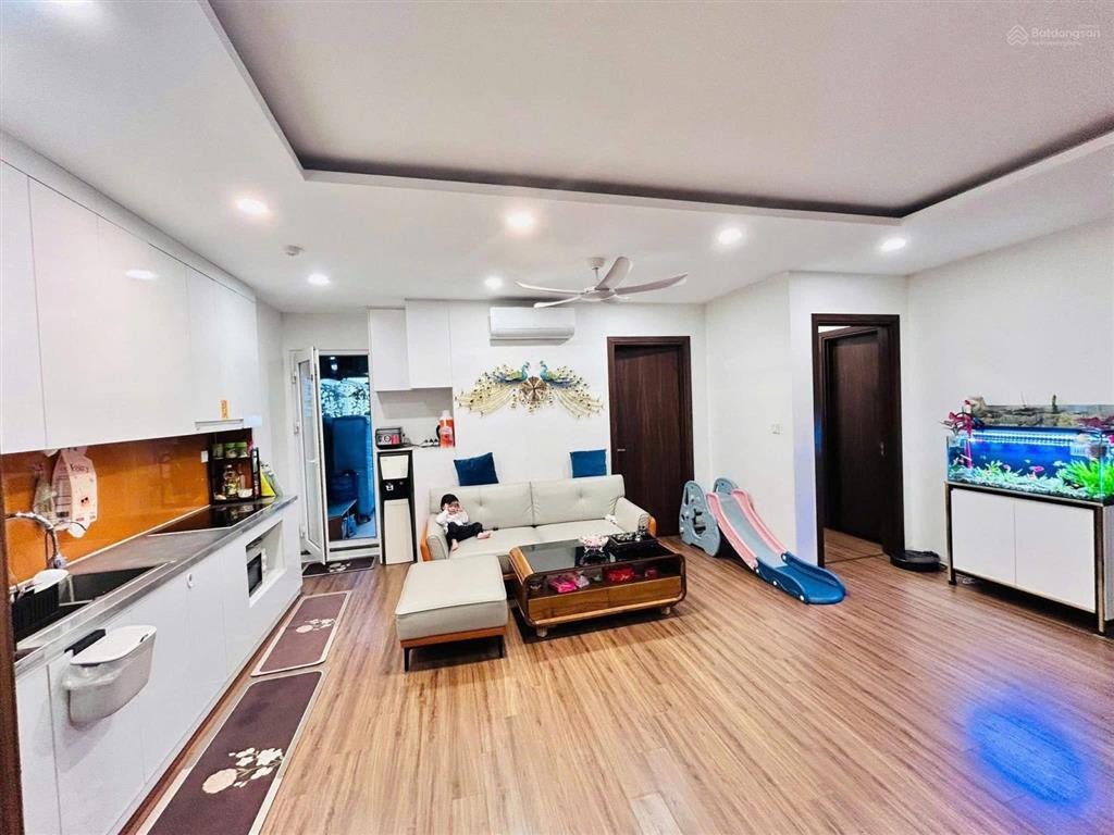 Bán căn 2pn2wc đông nam view sông giá 4ty3 toà river vip nhất dự án full đồ