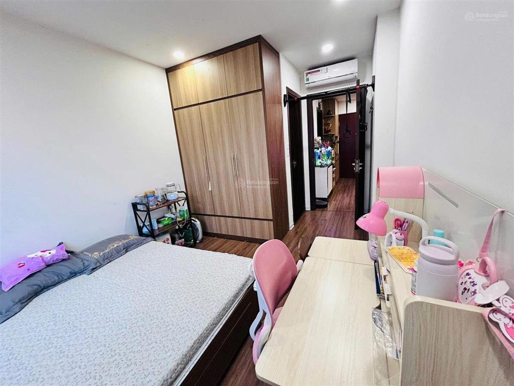 Bán căn 2pn2wc đông nam view sông giá 4ty3 toà river vip nhất dự án full đồ