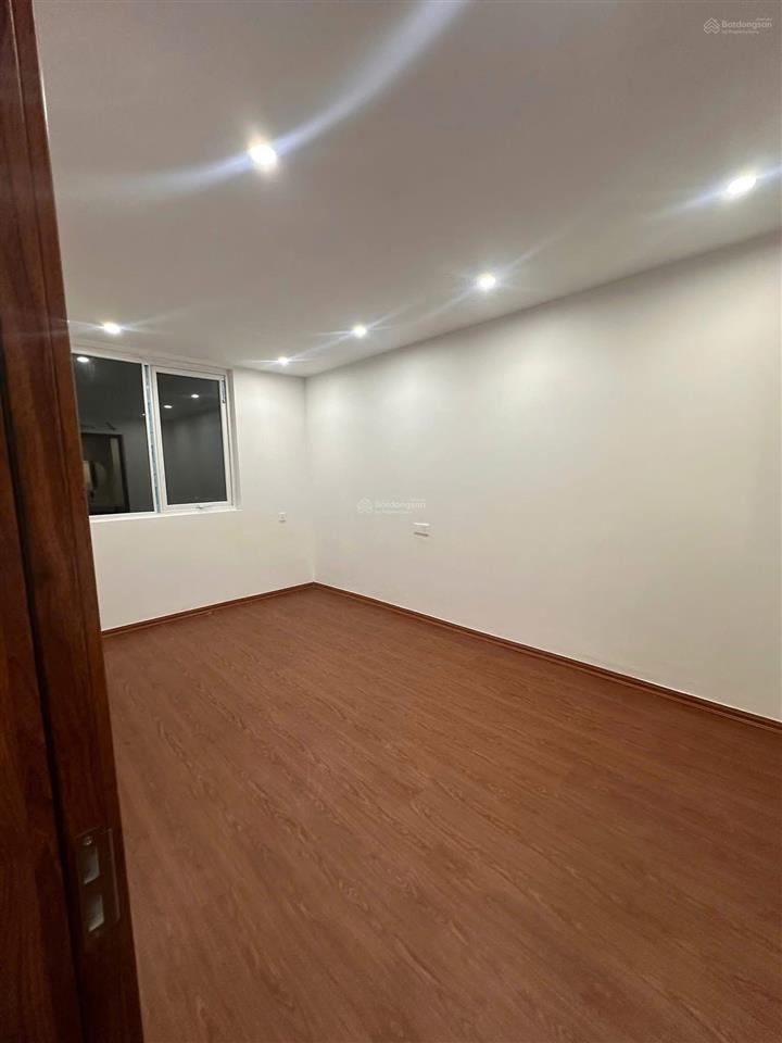 Bán căn hộ 68m2, 2pn, 2wc dự án eurowindow giá 4,2 tỷ bao thuế phí sang tên