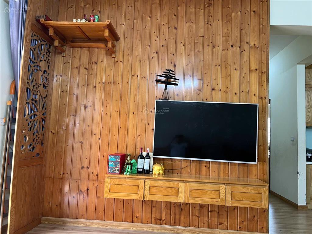 Chính chủ bán chcc thông tấn xã 110m2 giá 7.86 tỷ (có thương lượng)