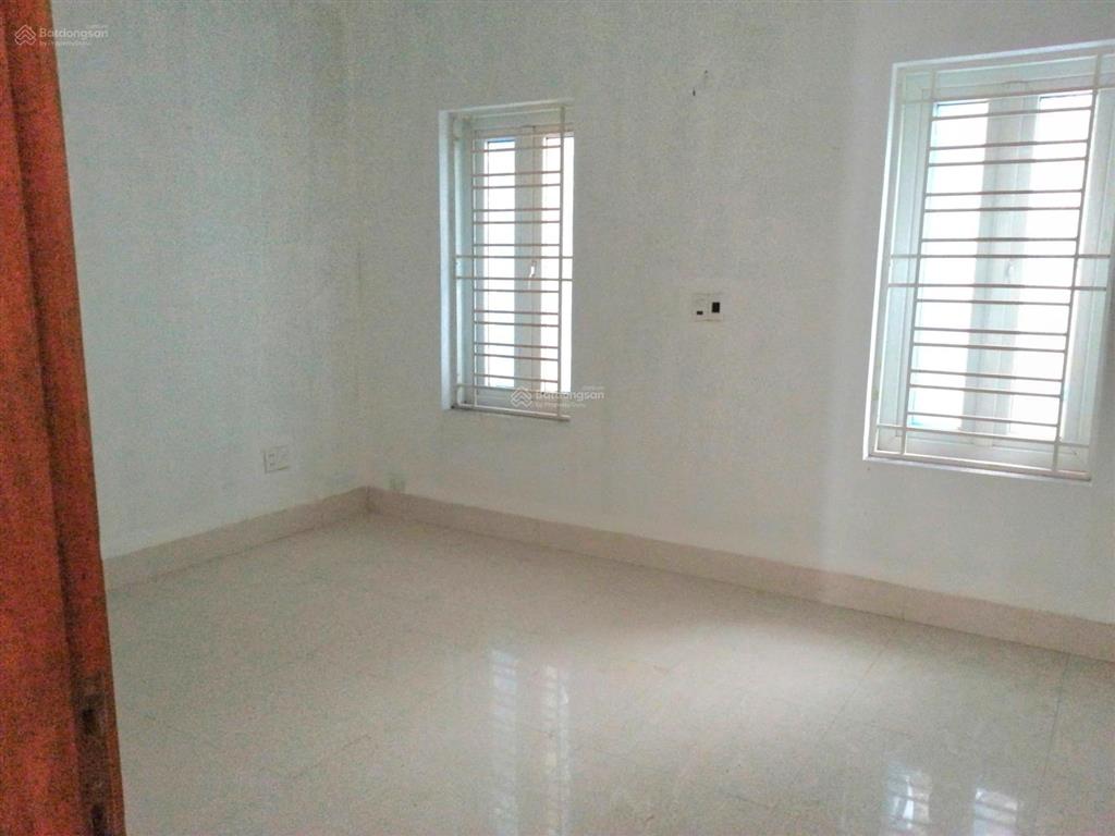 Bán liền kề kđt văn phú mặt đường 30m giá 19,5 tỷ