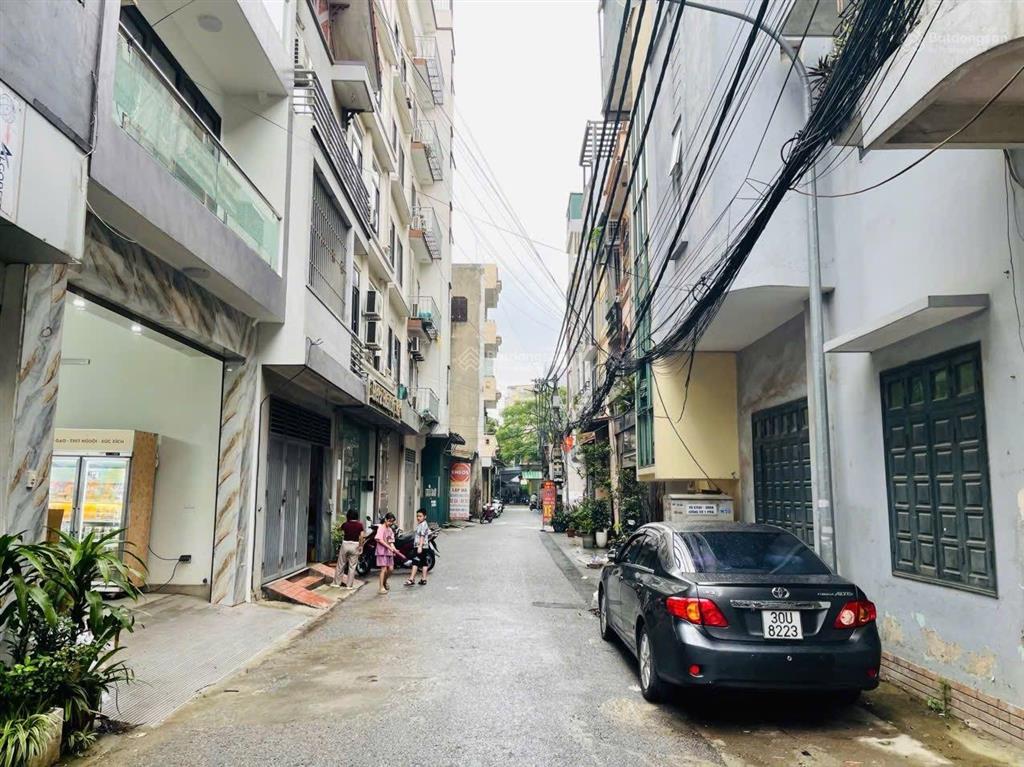 Cần bán gấp nhà lô góc tô hiệu 3 tầng 80m mt 5m đường 2 ô tô tránh nhau giá 15 tỷ