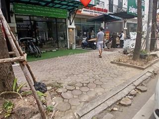 Bán trục chính tống tất thắng lacasta thang máy  2 mặt đường  vỉa hè đá bóng  kinh doanh