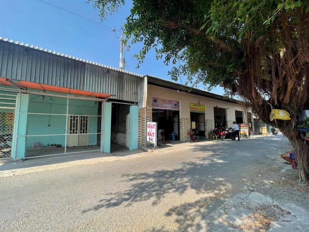Cần bán 2 dãy nhà trọ 240m2 giá 2,9 tỷ ngay tl 10 kế bình chánh