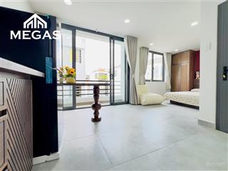 Cho thuê căn hộ ban công full nội thất mới xây 100% ngay lạc long quân  lý thường kiệt