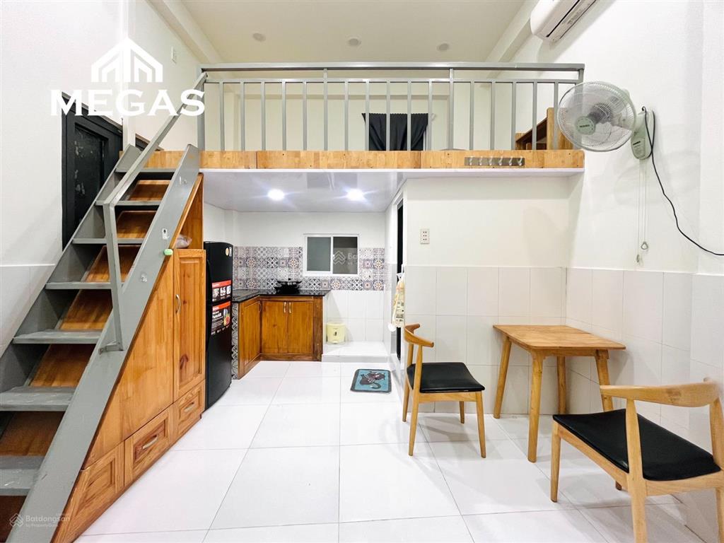 Duplex ban công giáp quận 10 quận 5 full nội thất siêu xinh