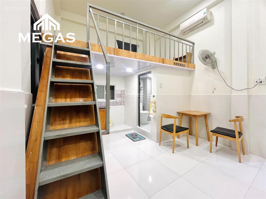 Duplex ban công giáp quận 10 quận 5 full nội thất siêu xinh