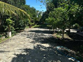 Mặt tiền rộng giá rẻ ở cầu bốn thước