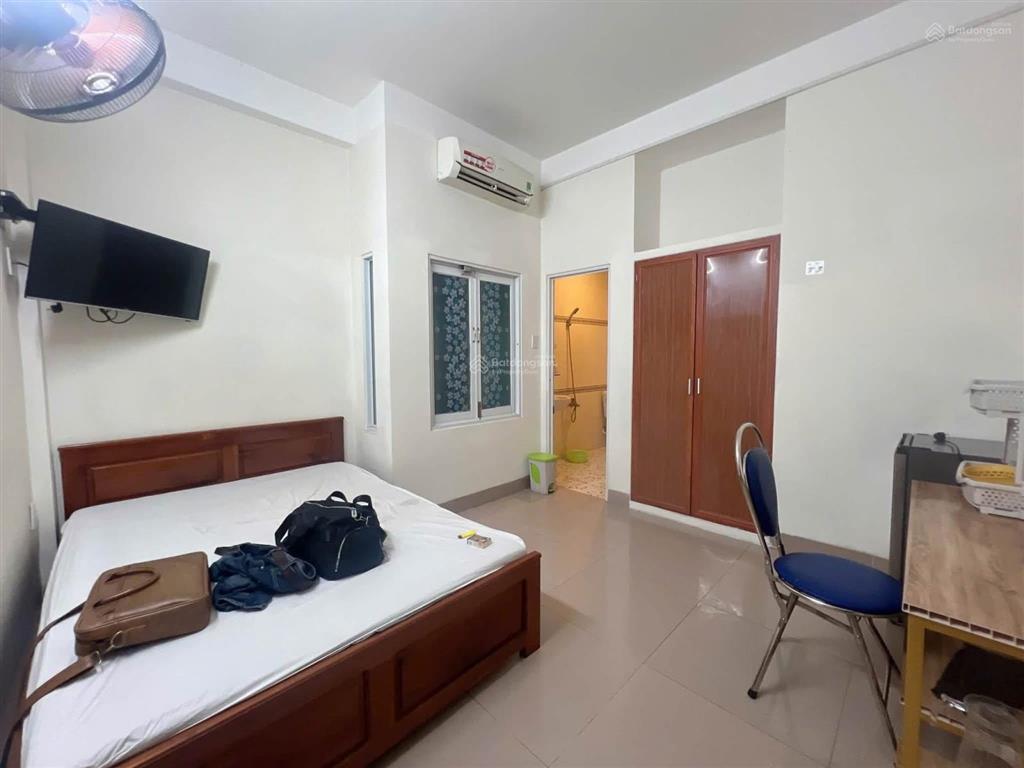 Cần bán khách sạn 5 tầng  gần trường chinh, an khê, đà nẵng