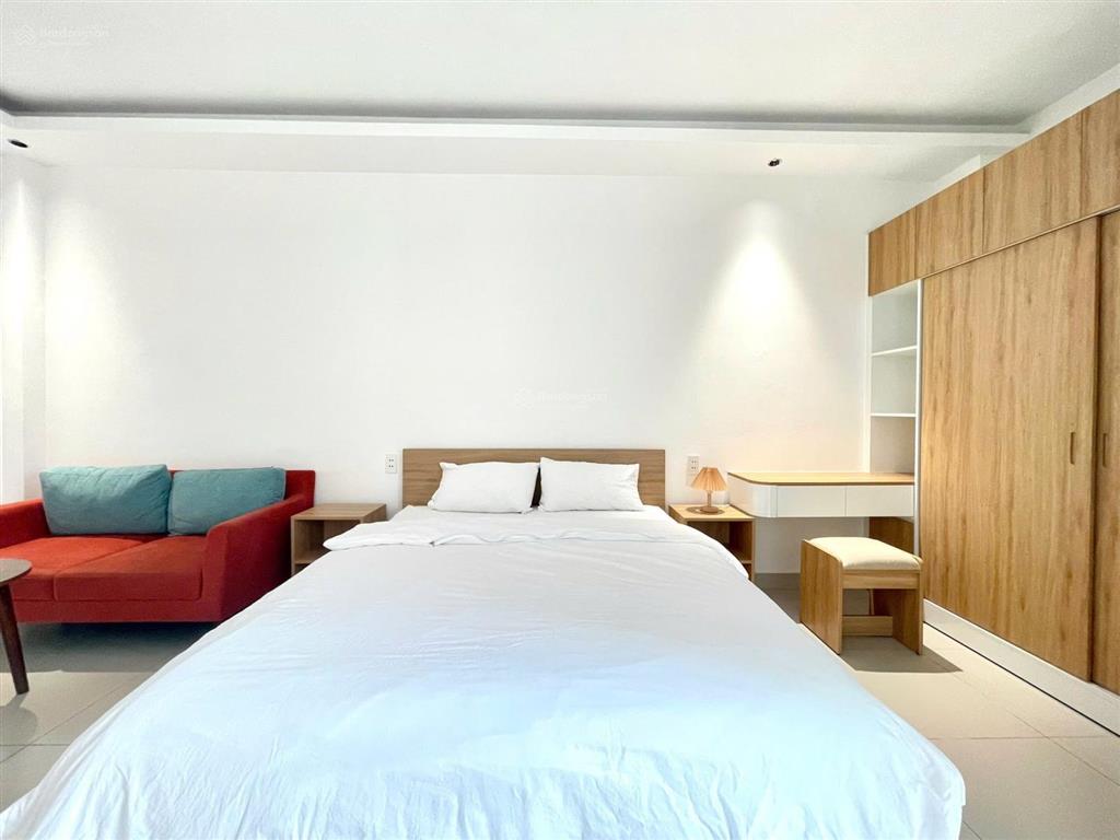 Cho thuê phòng mặt tiền lê văn sỹ  35m²  ban công  full nội thất