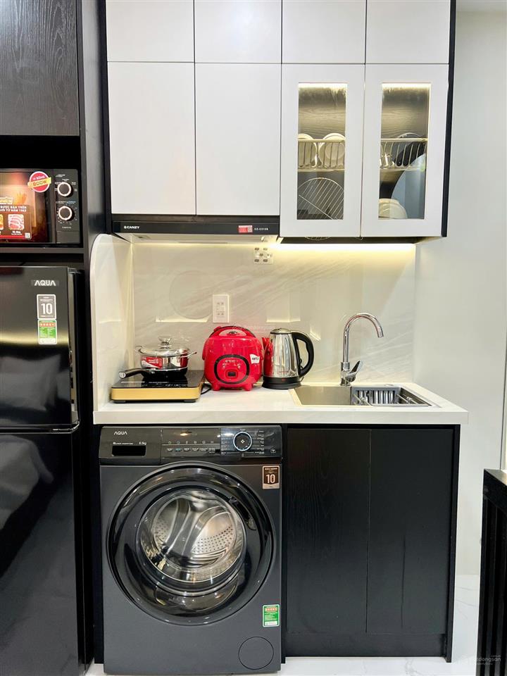 Căn hộ dịch vụ 30m2  studio cửa sổ thoáng  full nội thất  cmt8