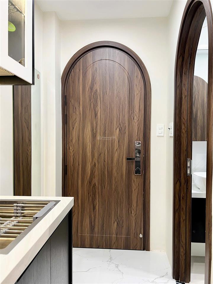 Căn hộ dịch vụ 30m2  studio cửa sổ thoáng  full nội thất  cmt8