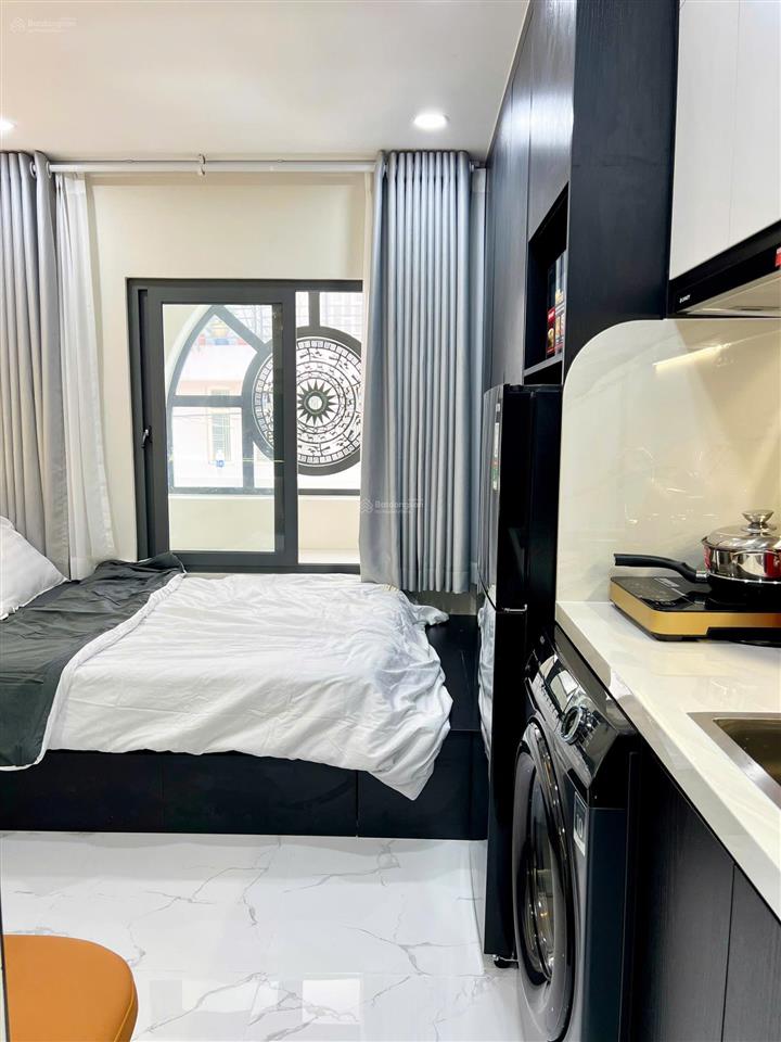 Căn hộ dịch vụ 30m2  studio cửa sổ thoáng  full nội thất  cmt8