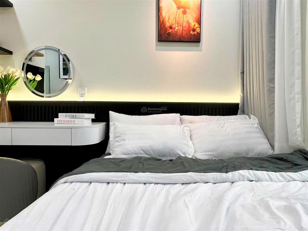 Căn hộ dịch vụ 30m2  studio cửa sổ thoáng  full nội thất  cmt8
