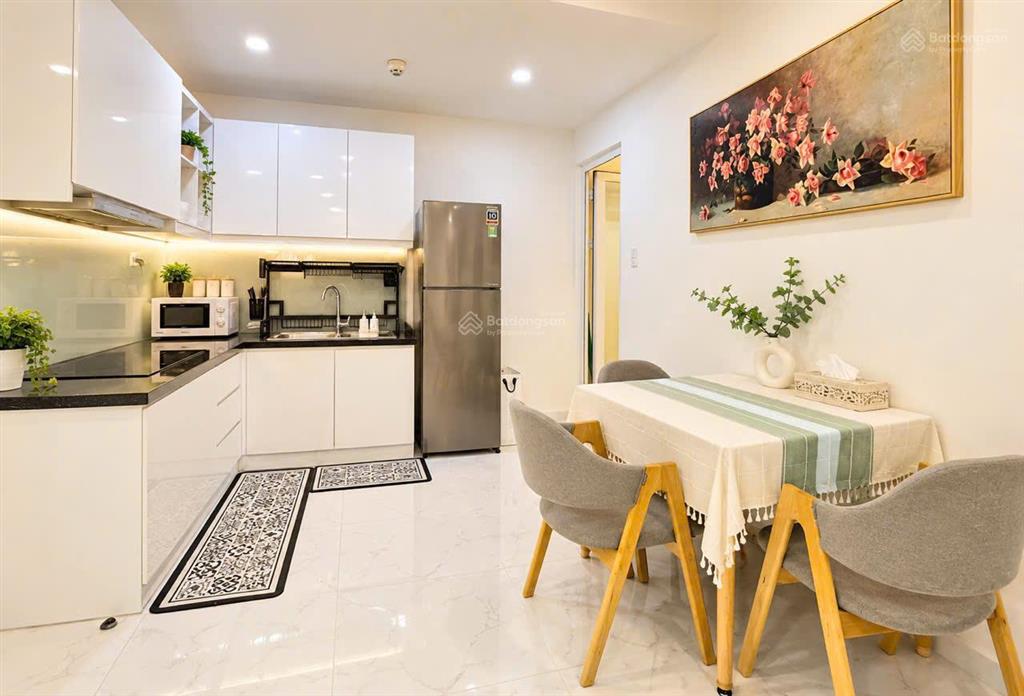 Cho thuê terra royal  2pn  full nội thất cao cấp  view đẹp  23tr/tháng