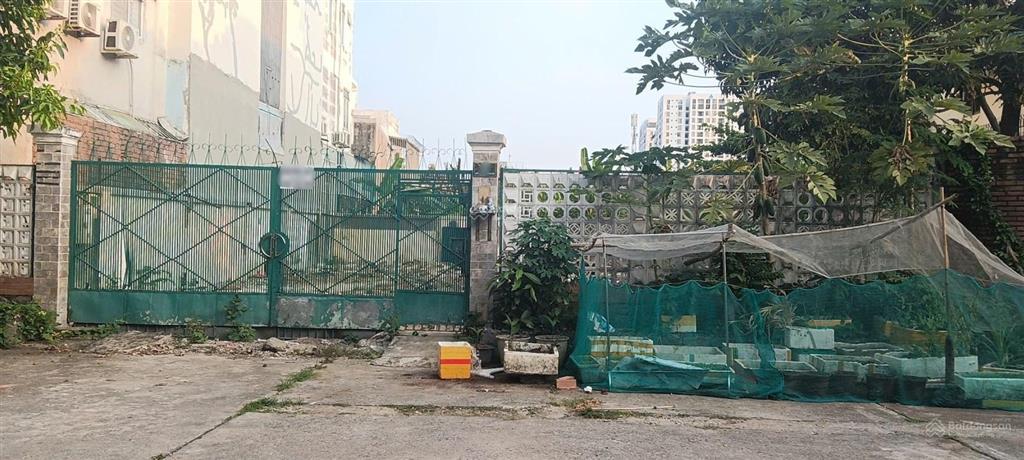 Mặt tiền đường số 22, hiệp bình chánh  dt 353m² (17 x 21)  sát gigamall