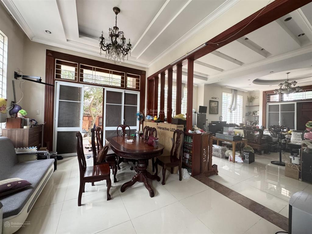 Biệt thự vườn ven sông sài gòn  dt 886m2 full thổ cư  nở hậu 3 tầng, 5pn