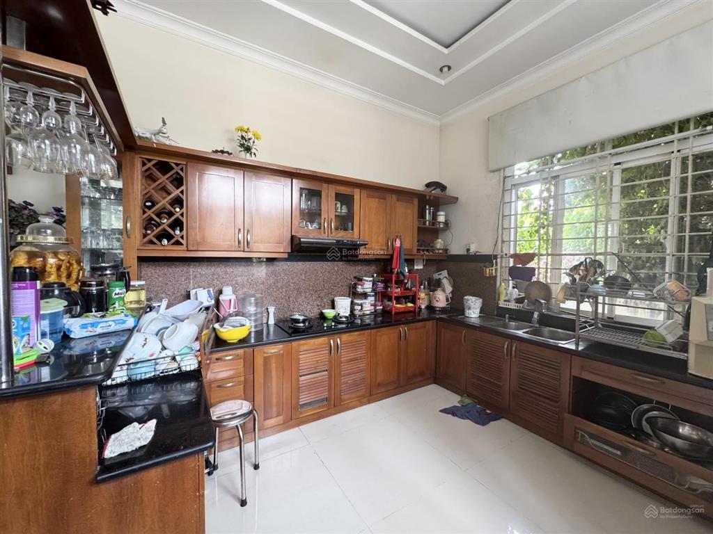 Biệt thự vườn ven sông sài gòn  dt 886m2 full thổ cư  nở hậu 3 tầng, 5pn