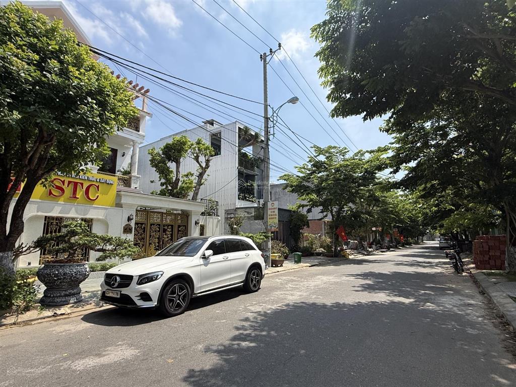 Bán nhanh lô đất đối diện công viên, ngay trung tâm cẩm lệ mặt tiền phạm viết chánh