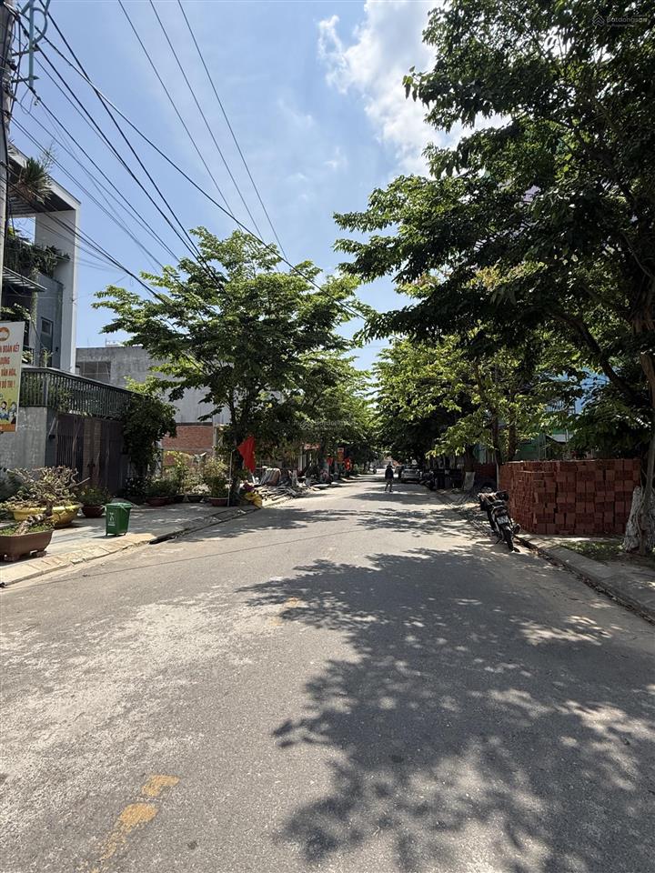 Bán nhanh lô đất đối diện công viên, ngay trung tâm cẩm lệ mặt tiền phạm viết chánh