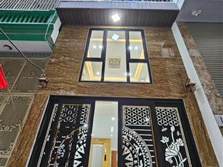 Nhà 7 tầng thang máy p/lô quân đội giá 17 tỷ hoàng văn thái thanh xuân