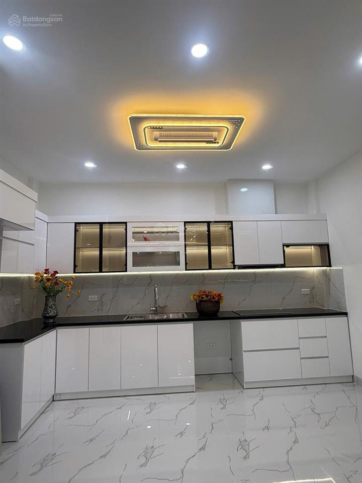 Nhà xây mới 50m2 , xây 5 tầng thang máy phố tô vĩnh diện 18,9 tỷ thanh xuân